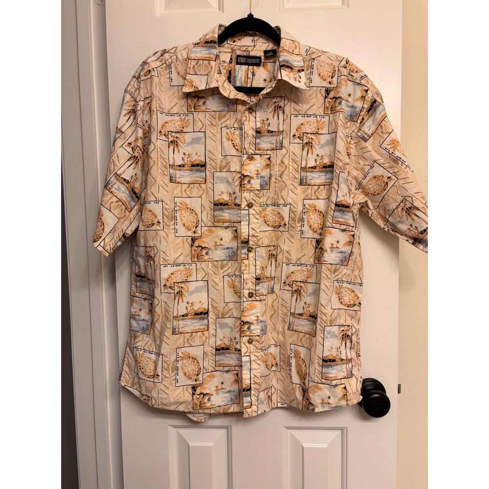 Men’s Hawaiian Button Up Shirt